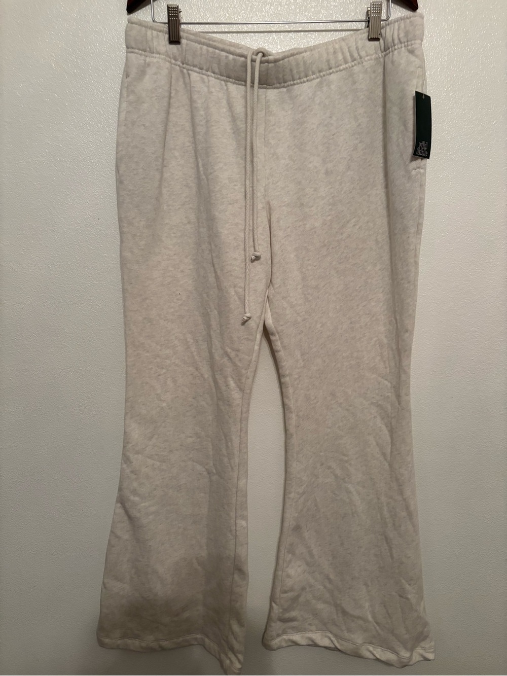 Wild Fable soft flare leg sweatpants NWT L